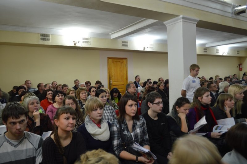Фото к Смоленский информцентр стал участником Общественных слушаний