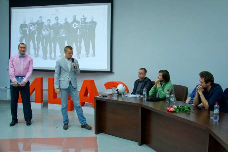 Фото к Гомеопатия и научный «Колизей»: в Смоленске прошел проект «Энергия науки»