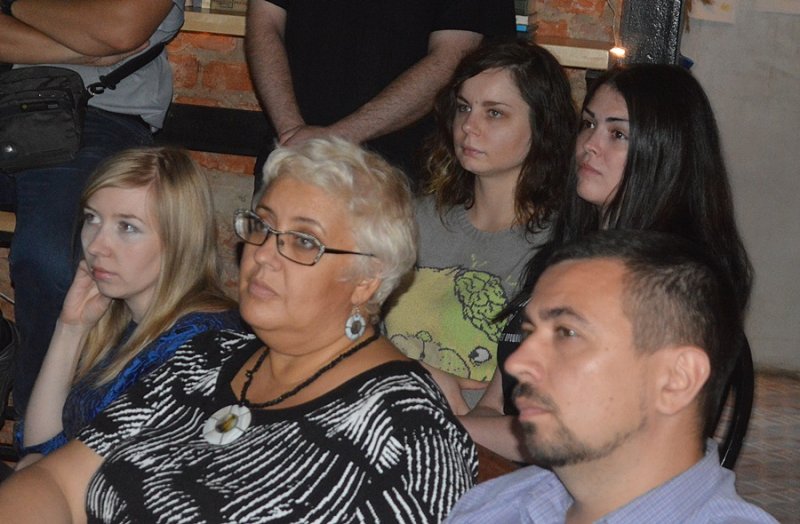 Фото к Романтика космоса: в Смоленске выступил Александр Шаенко