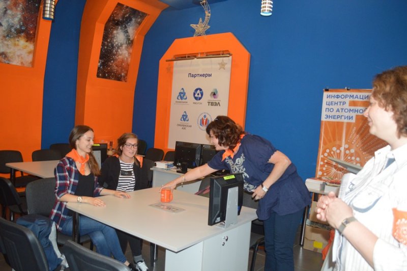 Фото к В ИЦАЭ Смоленска  немецкие студенты проверили свои знания о России