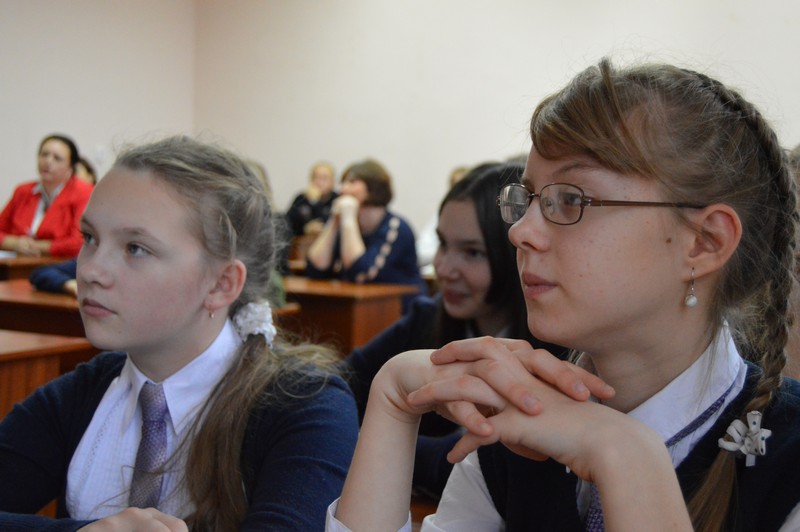 Фото к «Нескучная школа»: смоленские учителя на фестивале науки «Кстати» в Воронеже